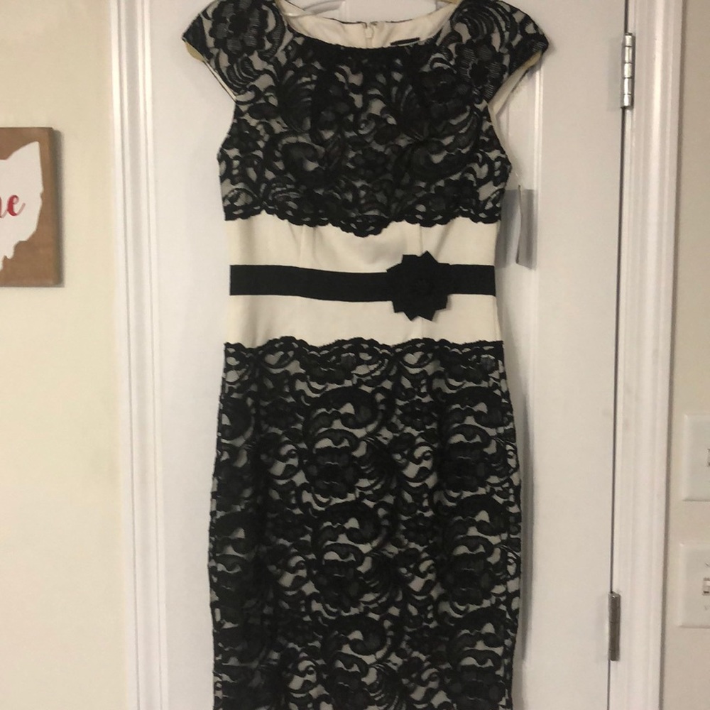 New Jax Dress Knee Length